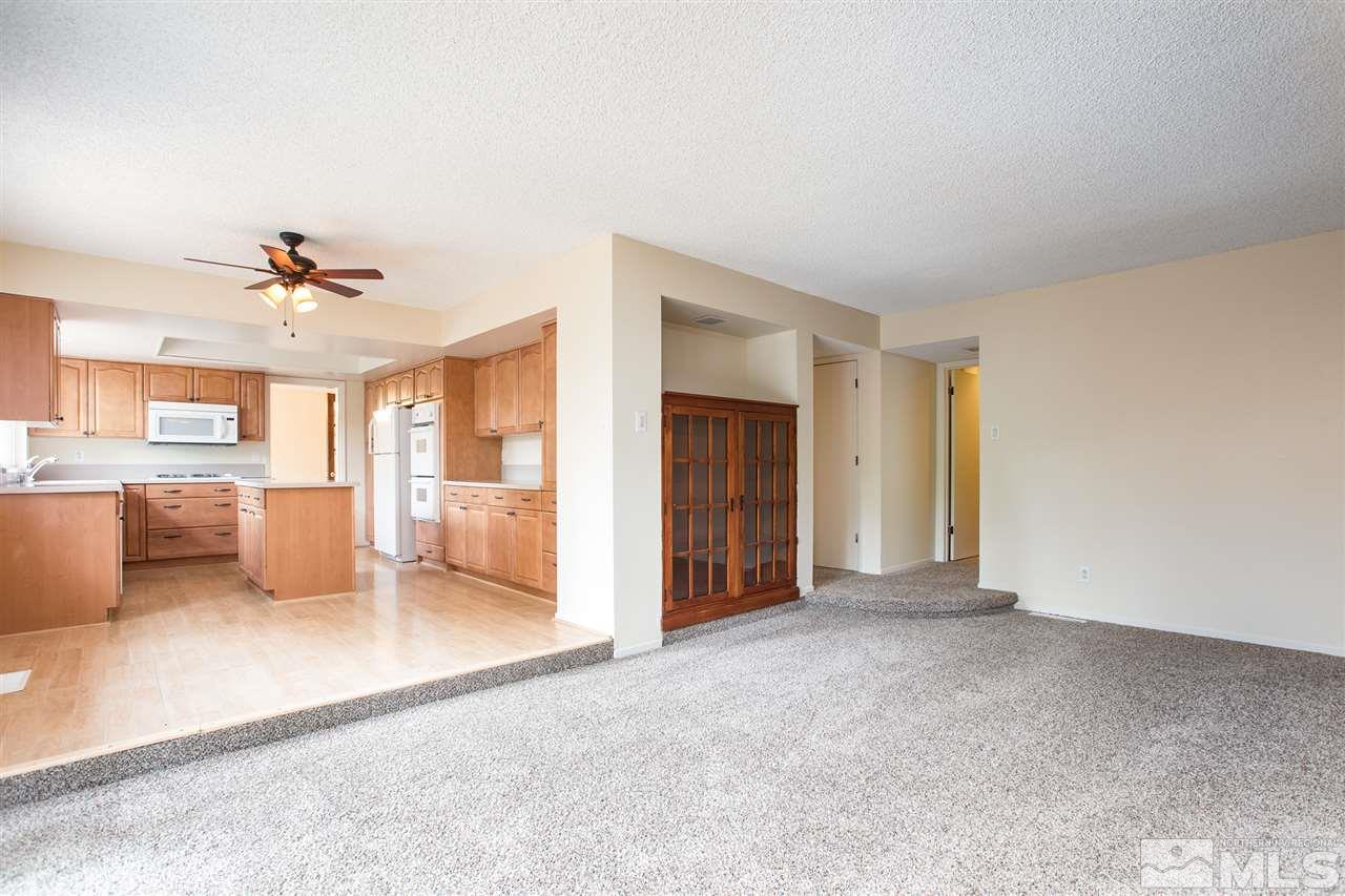 885 Twin Pines Road Reno, NV 89509 - Photo 8 of 25 a view of an empty room with a window