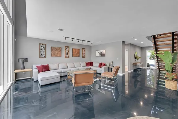 $14,500 | 640 Northeast 17th Way, Fort Lauderdale, FL 33304