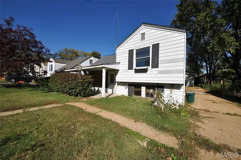 $69,900 | 9509 Harold Drive, St. Louis, MO 63134