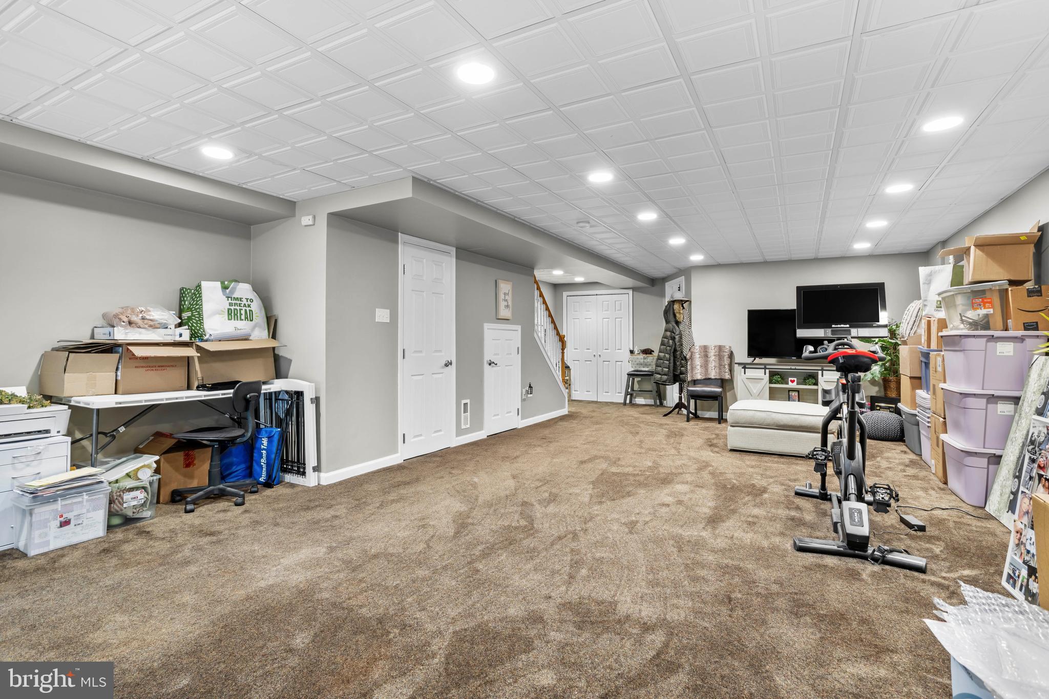 220 Springvalley Way Aston, PA 19014 - Photo 23 of 29 Gallery Image 23