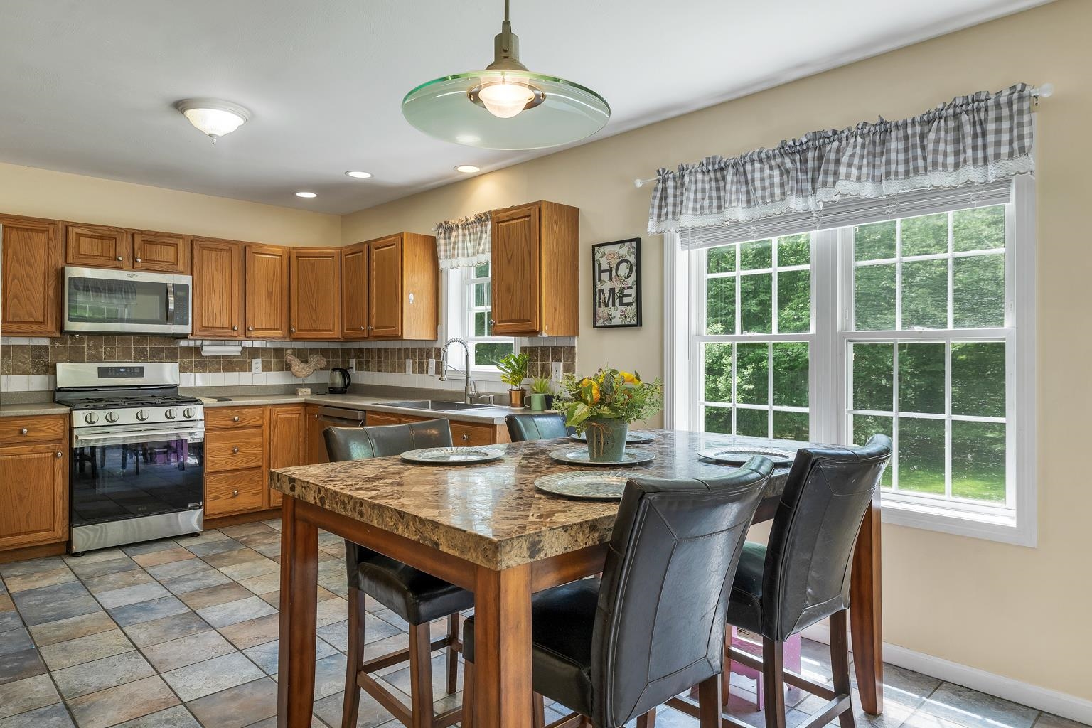 210 Kent Farm Road, Unit 2 Hampstead, NH 03841 - Photo 12 of 50