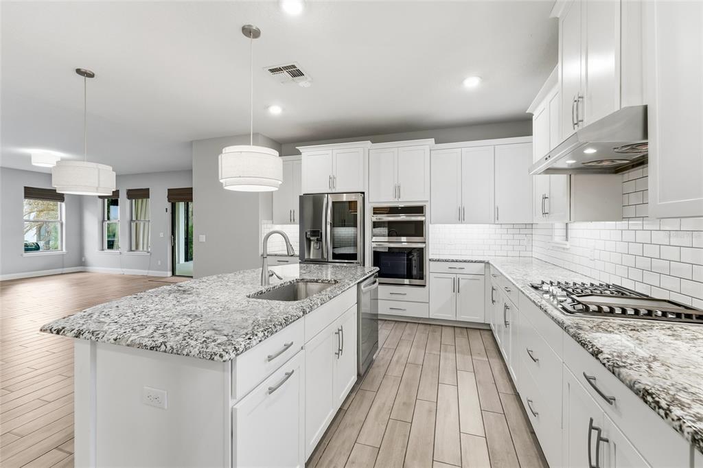 8236 Procida Isle Lane Windermere, FL 34786 - Photo 7 of 27