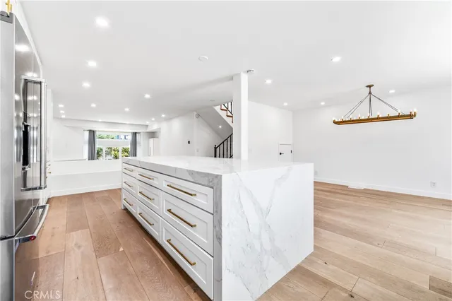 $1,425,000 | 19315 Brooktrail Lane, Huntington Beach, CA 92648