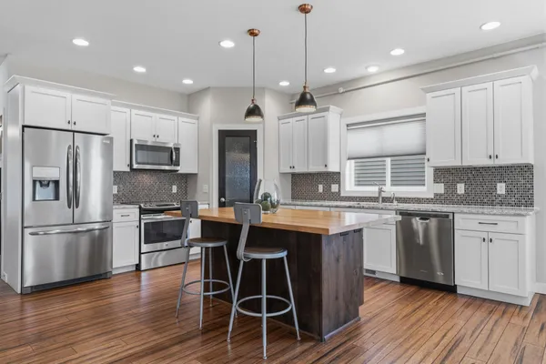 $435,000 | 2209 Greenfield Drive West, Northfield, MN 55057