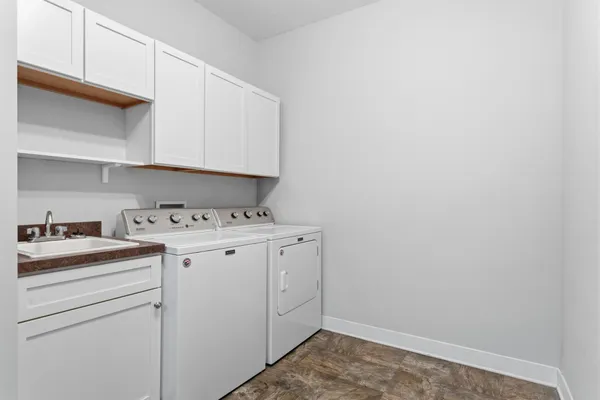 $435,000 | 2209 Greenfield Drive West, Northfield, MN 55057