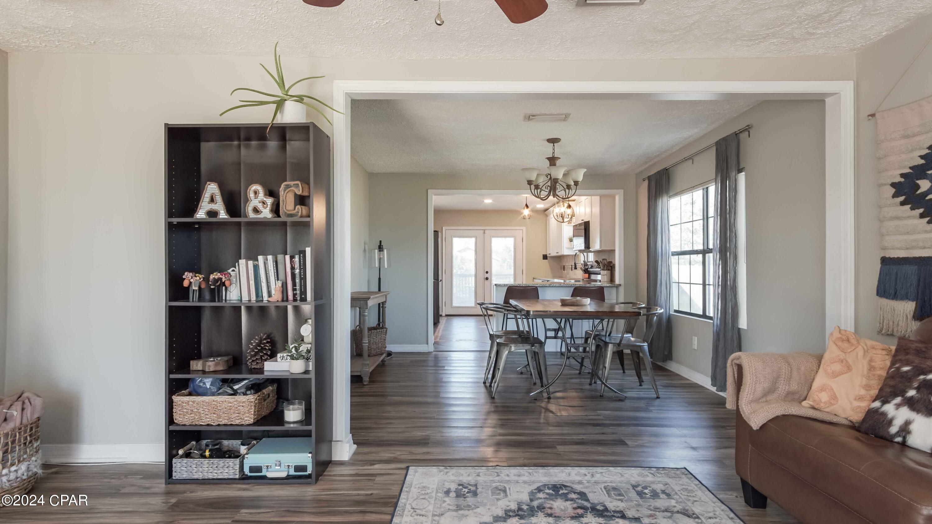343 Spring Avenue Panama City, FL 32401 - Photo 9 of 25 Gallery Image 9