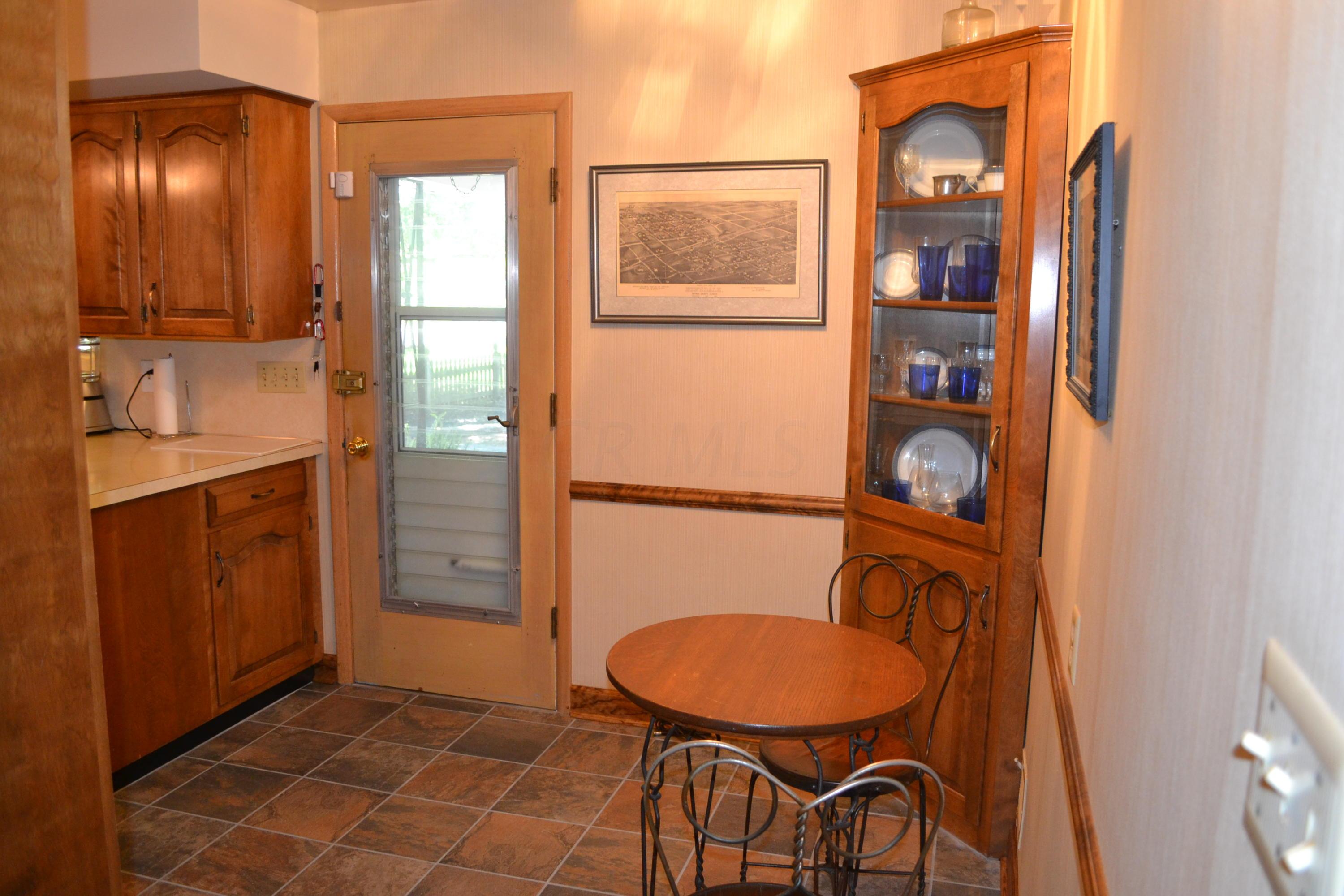 1335 Kirkley Road Upper Arlington, OH 43221 - Photo 13 of 43