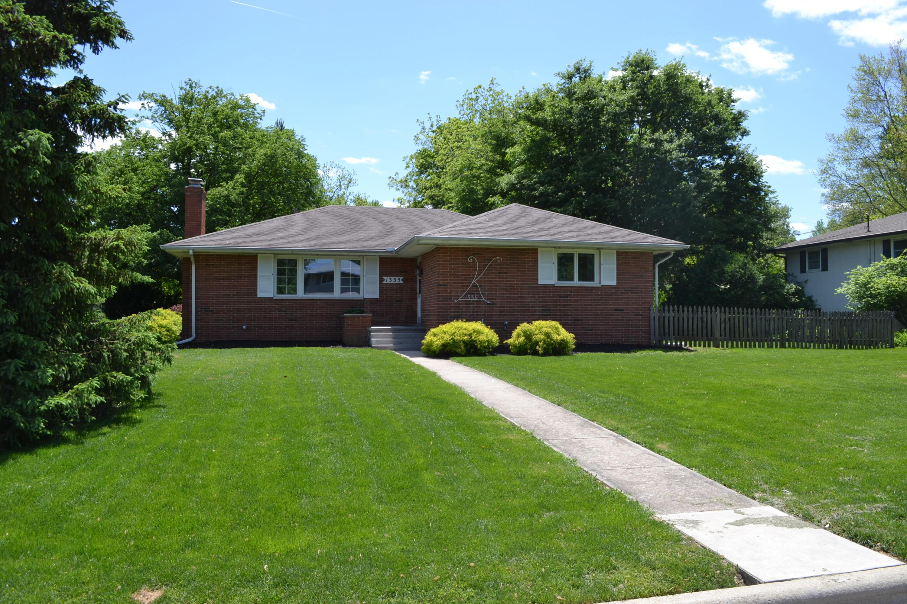 1335 Kirkley Road Upper Arlington, OH 43221 - Photo 2 of 43