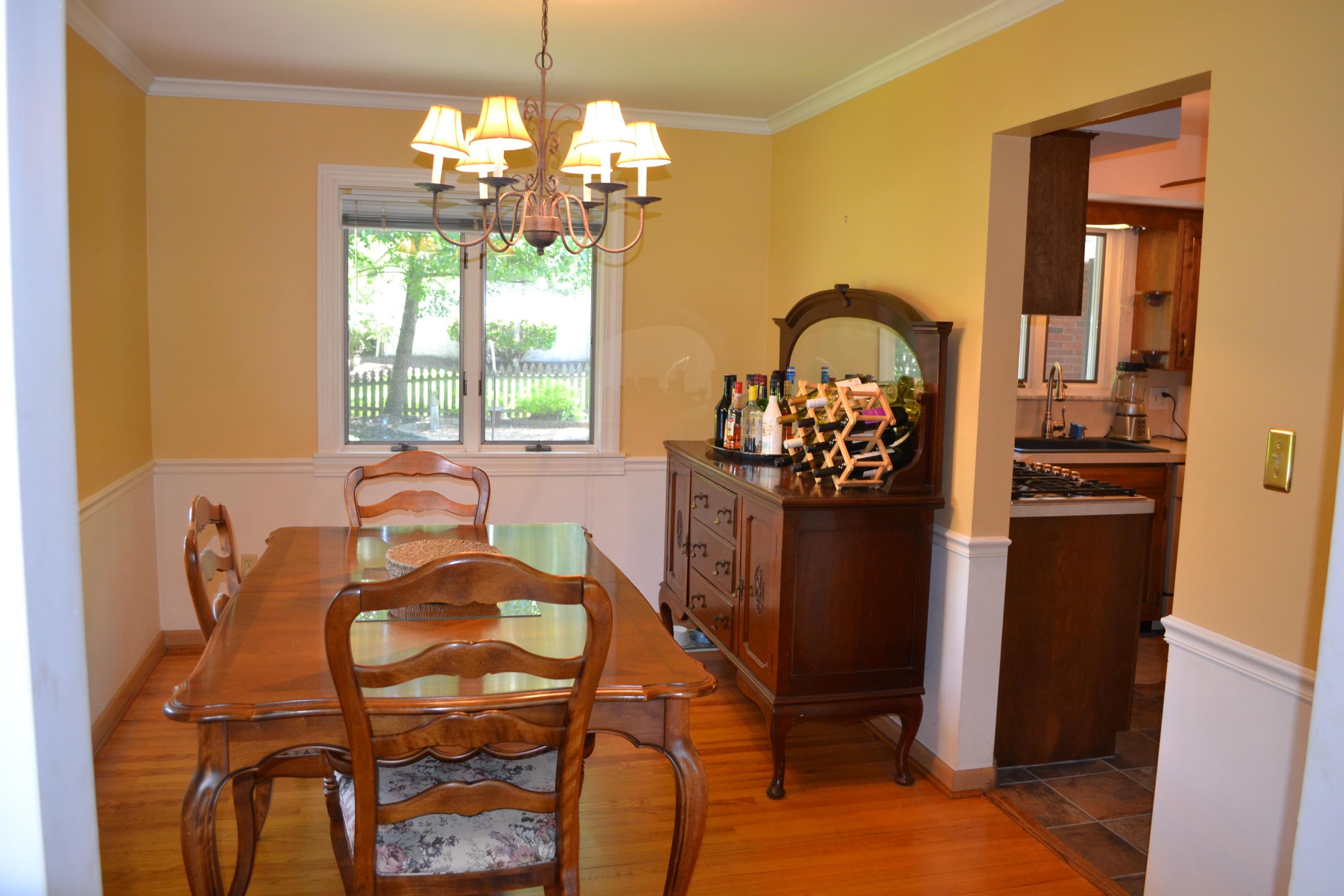 1335 Kirkley Road Upper Arlington, OH 43221 - Photo 9 of 43