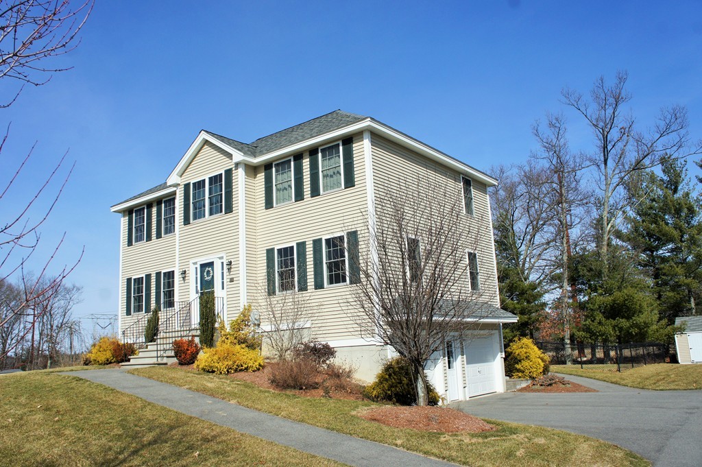 64 Cart Path Road Dracut, MA 01826 - Photo 1 of 26 Gallery Image 1