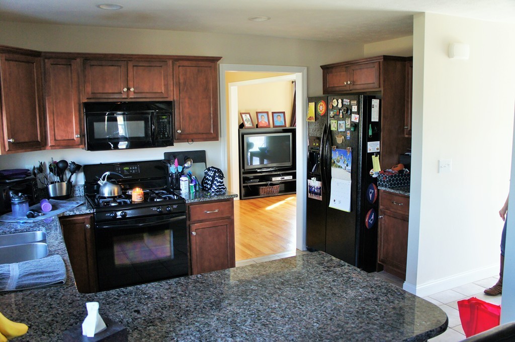 64 Cart Path Road Dracut, MA 01826 - Photo 24 of 26 Gallery Image 24