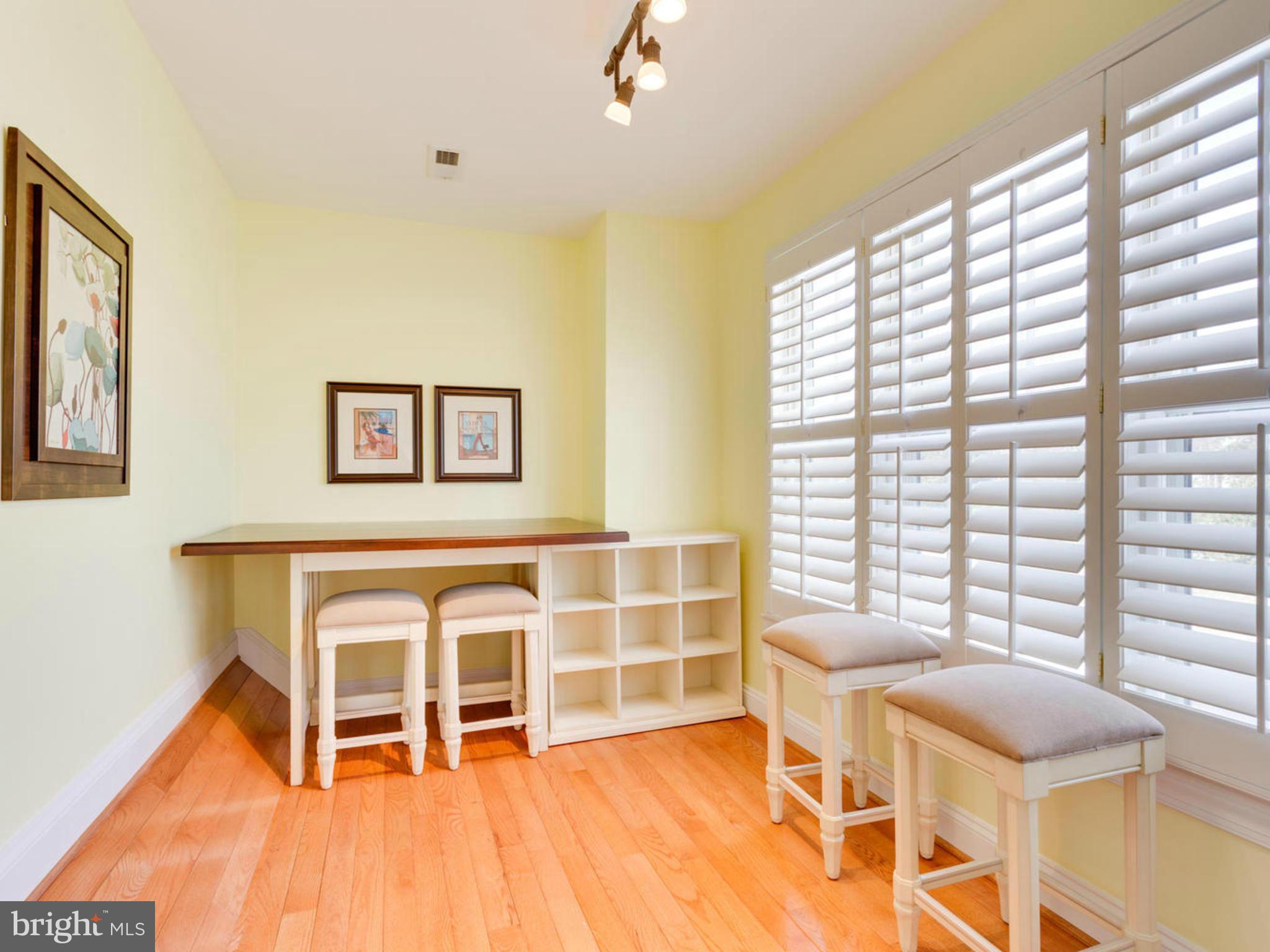 1146 Round Pebble Lane Reston, VA 20194 - Photo 22 of 29 Bedroom (Master)