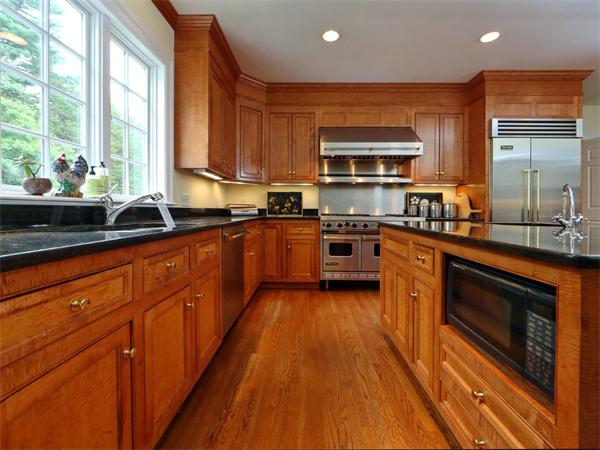 7 Lowerfield Road Weston, MA 02493 - Photo 7 of 18