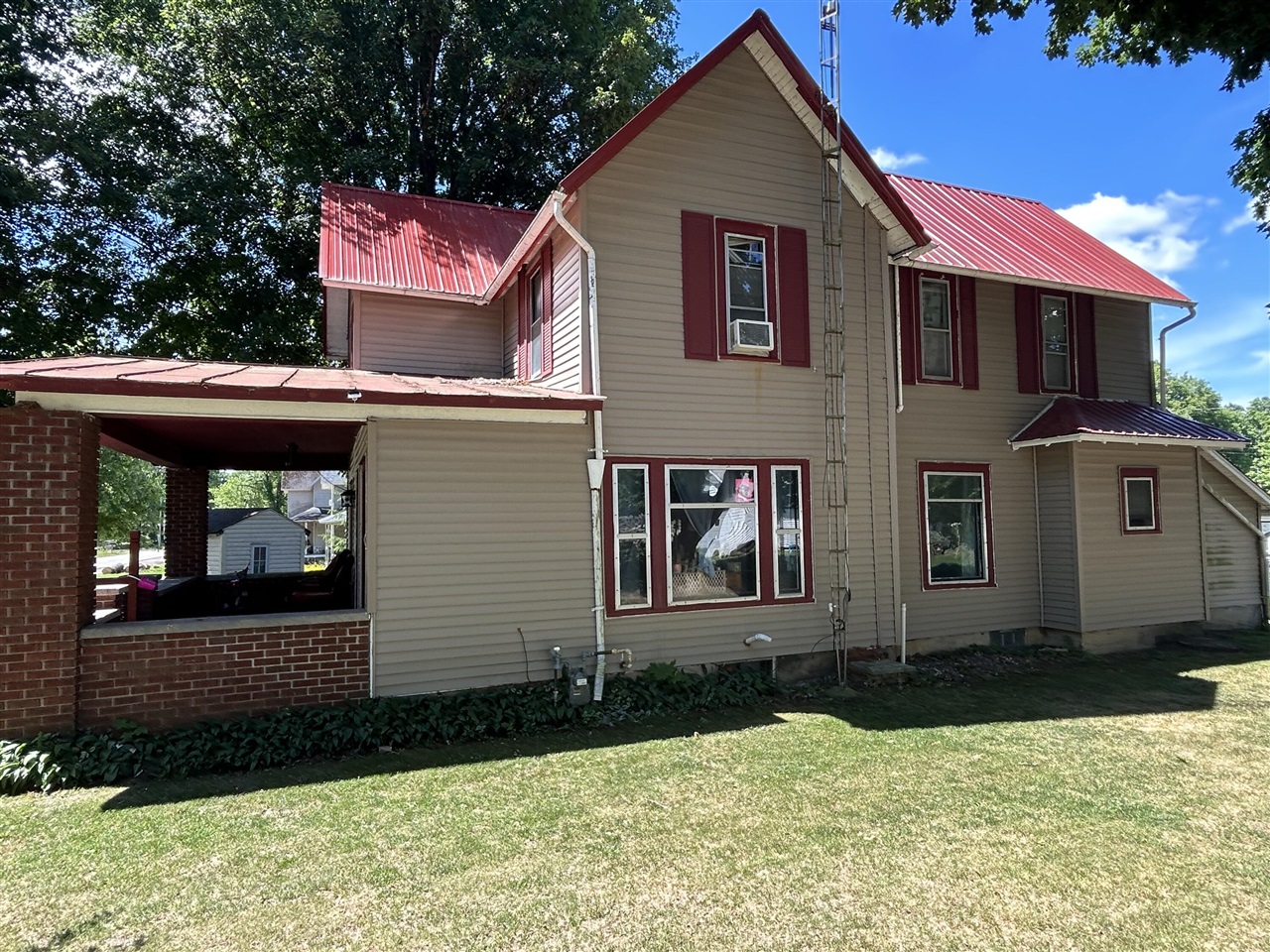 126 South Main Street Montgomery, MI 49255 - Photo 2 of 24