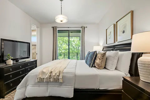 $669,000 | 3700 Clawson Road, Unit 501, Austin, TX 78704