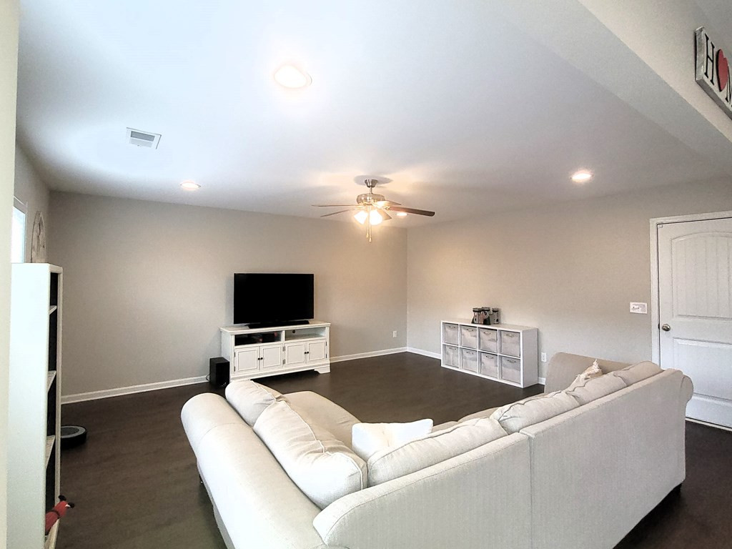 155 Setter Court Sumter, SC 29154 - Photo 17 of 46 Gallery Image 17