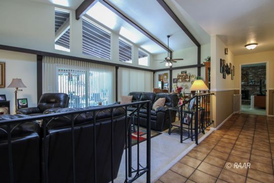800 West Felspar Avenue Ridgecrest, CA 93555 - Photo 7 of 35 Gallery Image 7