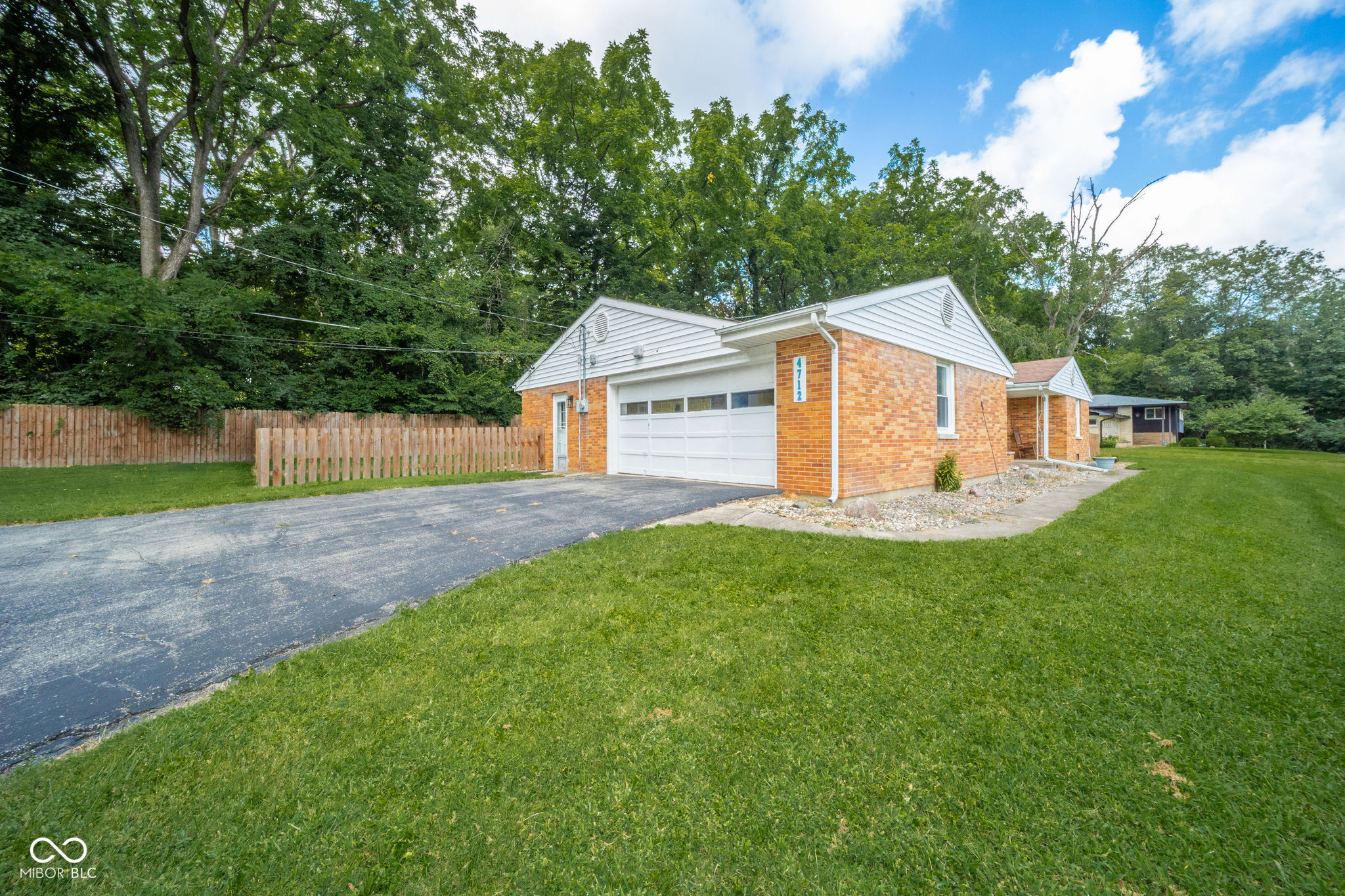 4712 Mounds Road Anderson, IN 46017 - Photo 2 of 23 Gallery Image 2