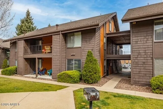 $239,900 | 1200 South Riordan Ranch Street, Unit 83, Flagstaff, AZ 86001