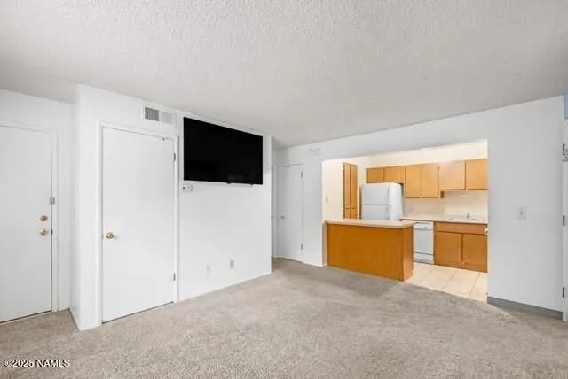 $239,900 | 1200 South Riordan Ranch Street, Unit 83, Flagstaff, AZ 86001