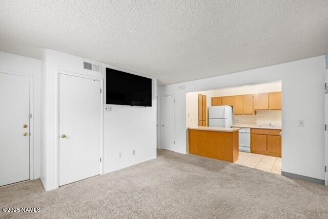 1200 South Riordan Ranch Street, Unit 83 Flagstaff, AZ 86001 - Photo 8 of 18 33