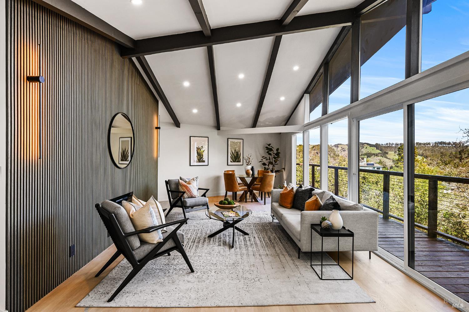 723 Redwood Road San Anselmo, CA 94960 - Photo 1 of 36