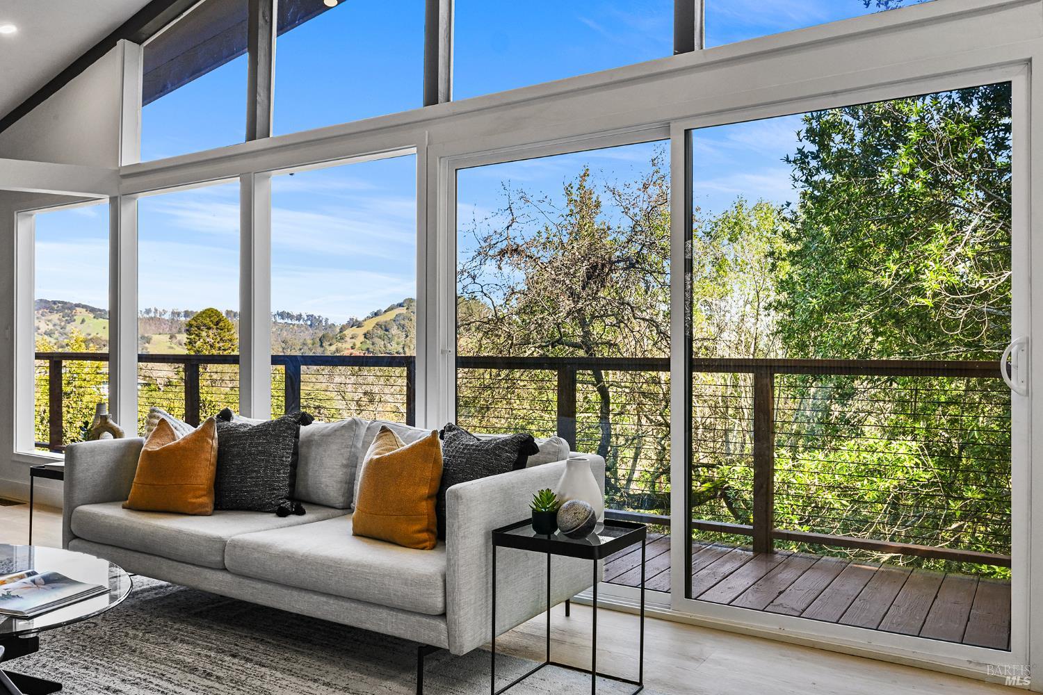 723 Redwood Road San Anselmo, CA 94960 - Photo 12 of 36