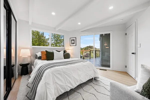 $939,000 | 723 Redwood Road, San Anselmo, CA 94960