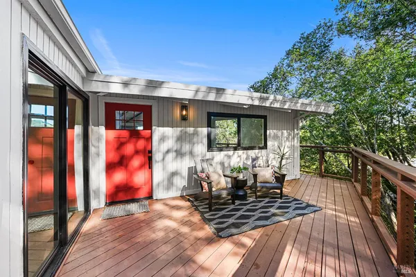 $939,000 | 723 Redwood Road, San Anselmo, CA 94960