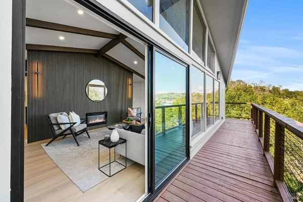 $939,000 | 723 Redwood Road, San Anselmo, CA 94960