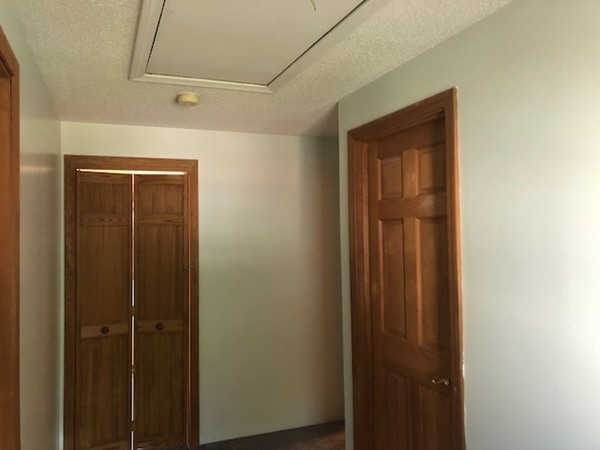 15 Primrose Road Billerica, MA 01821 - Photo 22 of 26 a view of a hallway