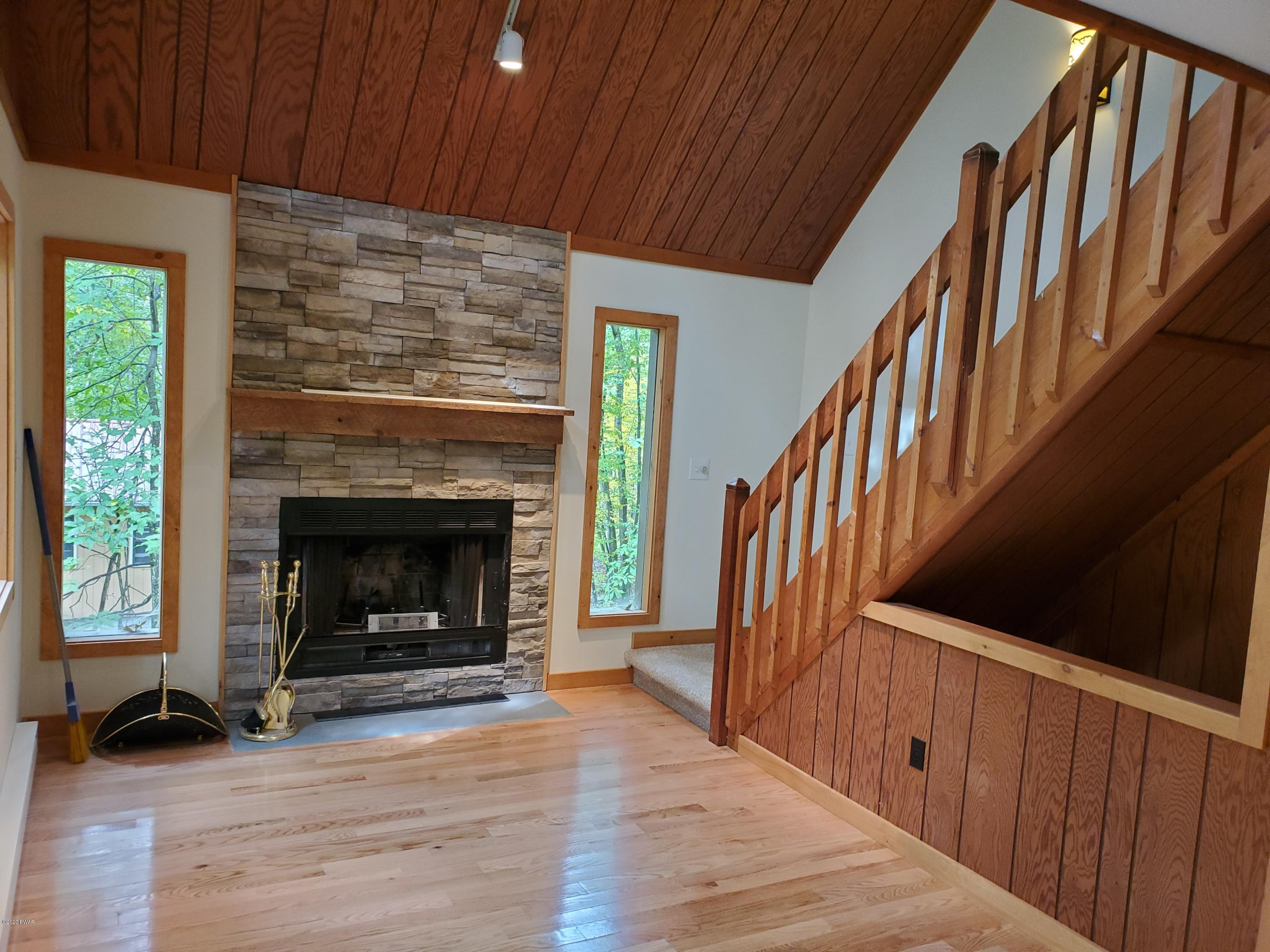 112 Oak Hill Road Hawley, PA 18428 - Photo 8 of 37 20200928_102035