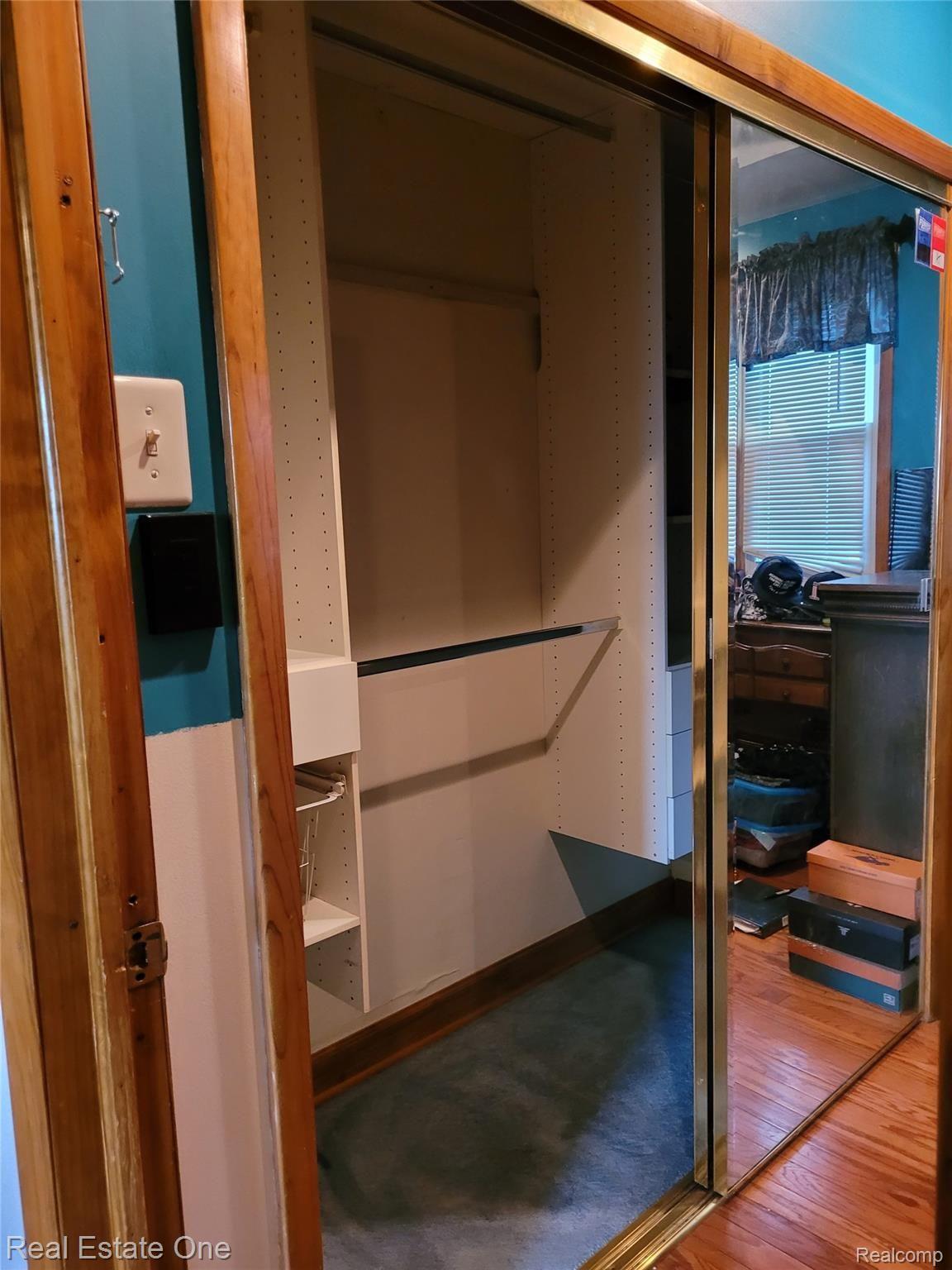 17681 Reed Street Melvindale, MI 48122 - Photo 10 of 33 Master Closet 1.jpg