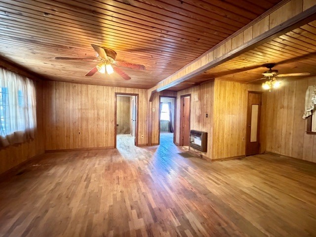 9554 Brooksie Thompson Road Bath Springs, TN 38311 - Photo 13 of 45 a view of a livingroom with wooden floor