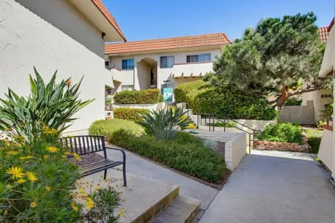 $333,000 | 8661 Lake Murray Boulevard, Unit 18, San Diego, CA 92119