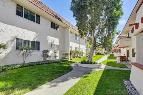 $333,000 | 8661 Lake Murray Boulevard, Unit 18, San Diego, CA 92119