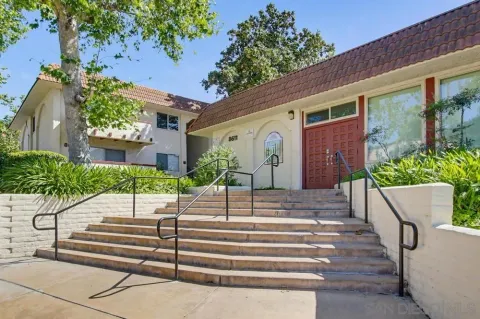 $333,000 | 8661 Lake Murray Boulevard, Unit 18, San Diego, CA 92119