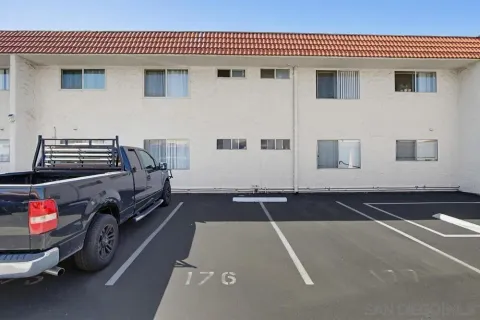 $333,000 | 8661 Lake Murray Boulevard, Unit 18, San Diego, CA 92119