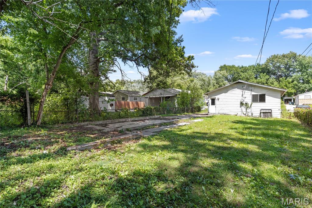 10417 Count Drive St. Louis, MO 63136 - Photo 18 of 19