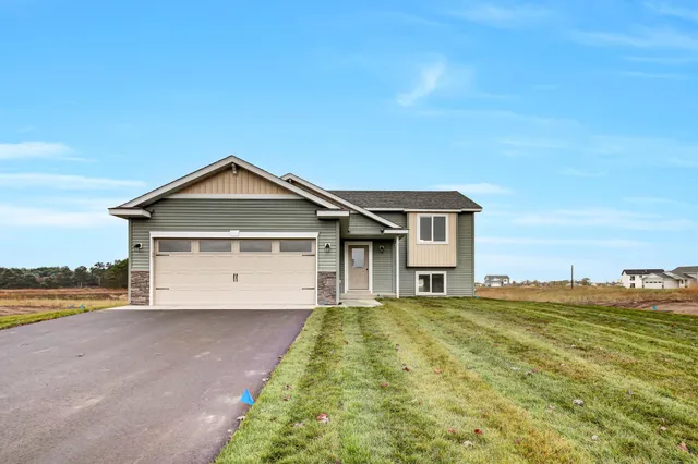 $284,500 | 830 3rd Avenue Southwest, Rice, MN 56367