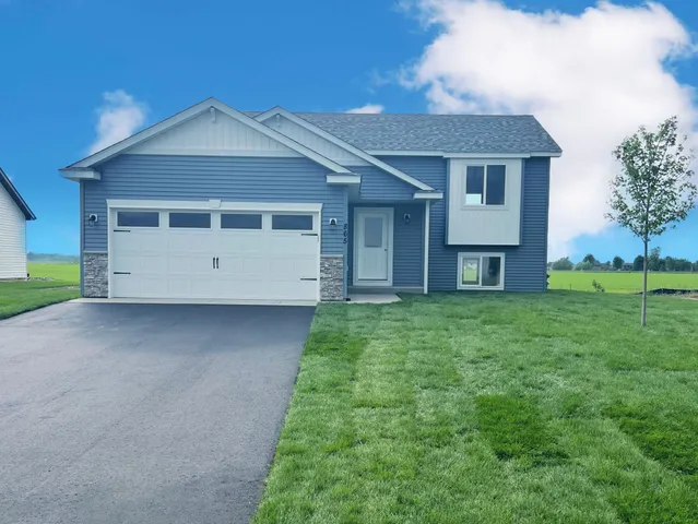 $284,500 | 830 3rd Avenue Southwest, Rice, MN 56367