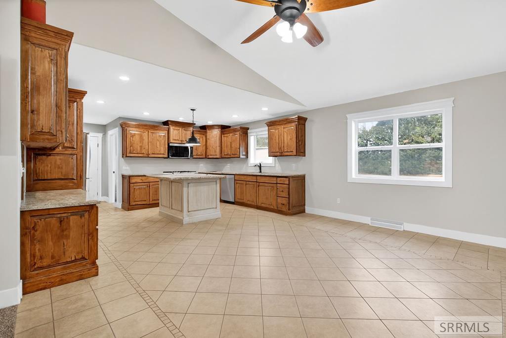 3703 337 North Rigby, ID 83442 - Photo 5 of 36