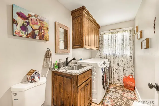 $670,000 | 3703 337 North, Rigby, ID 83442