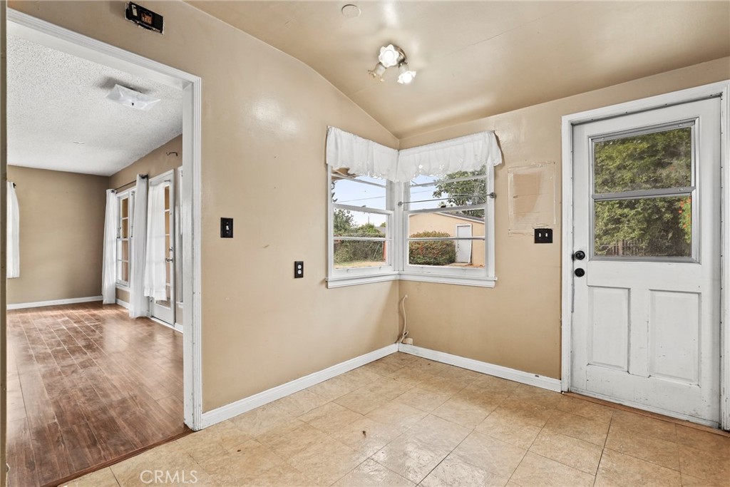 121 Shrode Avenue Monrovia, CA 91016 - Photo 8 of 23 a view of an empty room with a window