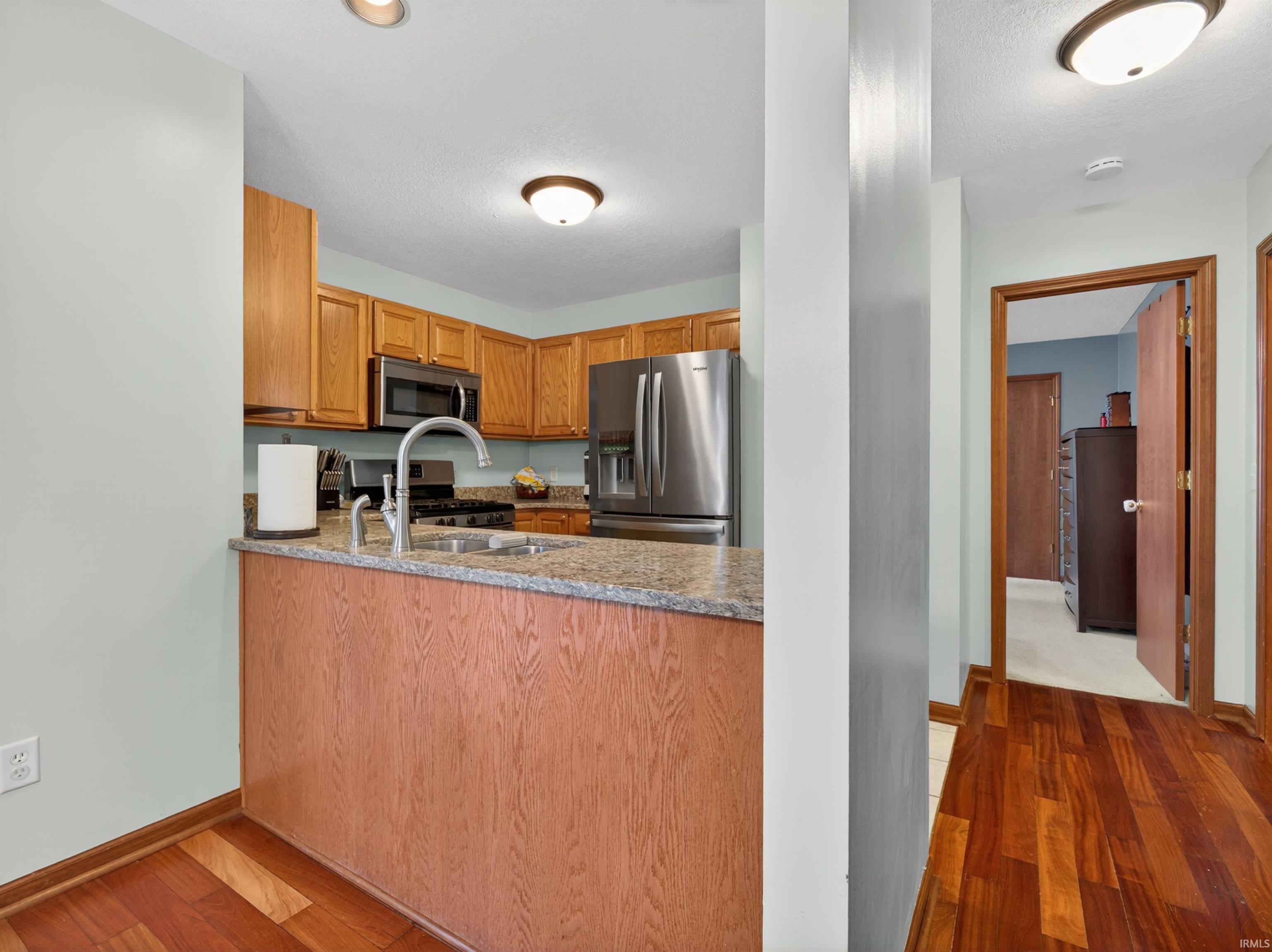 6102 Prestwick Run Fort Wayne, IN 46835 - Photo 5 of 32