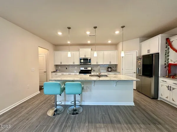 $2,300 | 5725 Agrinio Way, Raleigh, NC 27603