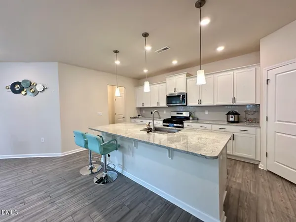 $2,300 | 5725 Agrinio Way, Raleigh, NC 27603