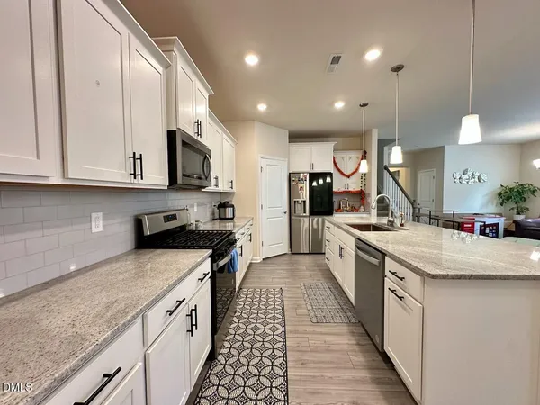 $2,300 | 5725 Agrinio Way, Raleigh, NC 27603