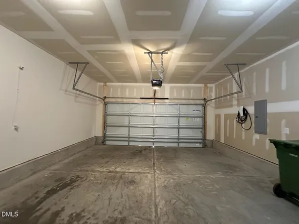 $2,300 | 5725 Agrinio Way, Raleigh, NC 27603