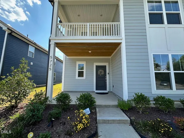 $2,300 | 5725 Agrinio Way, Raleigh, NC 27603